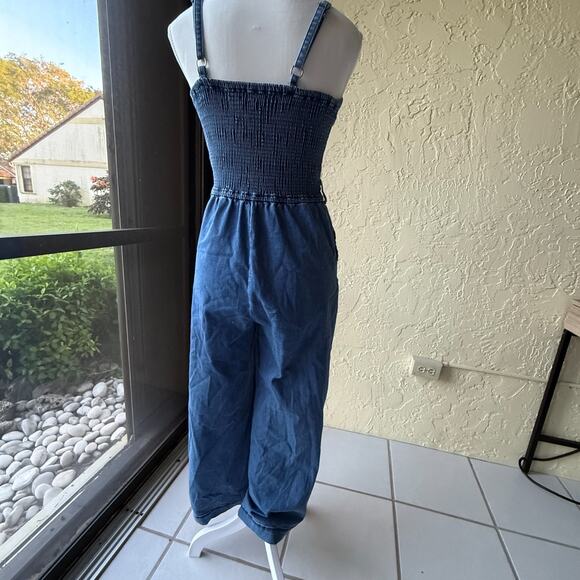 Hollister Denim Jumpsuit | Women’s Small | Smocked Back | Belt Missing - Picture 3 of 10